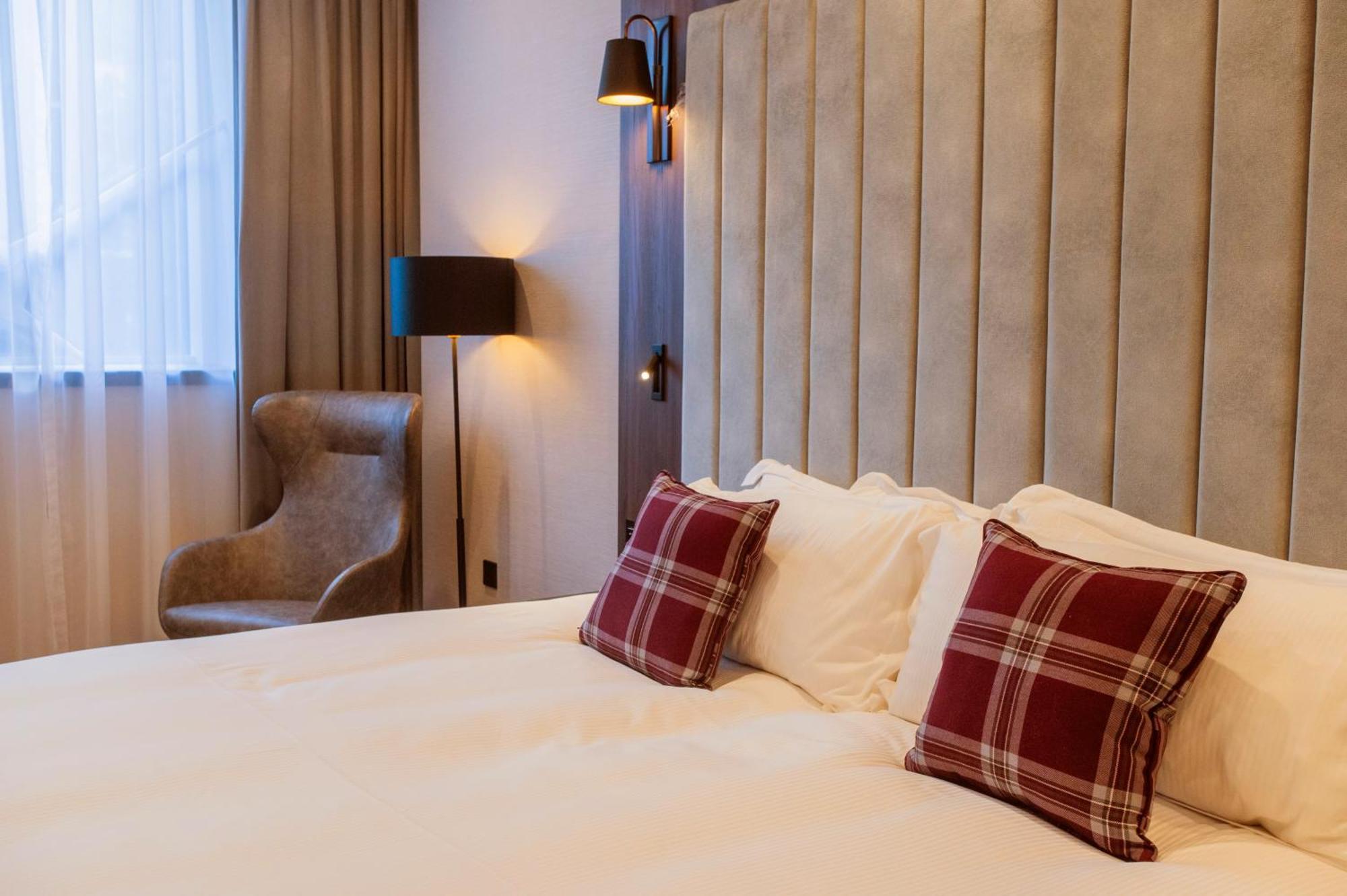 Tynecastle Park Hotel Edinburgh Exterior photo
